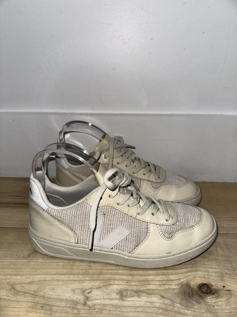Veja Shoes Womens Size 8 Beige Mesh Low Top Lace Up Sneakers Brazil Casual - Picture 5 of 8